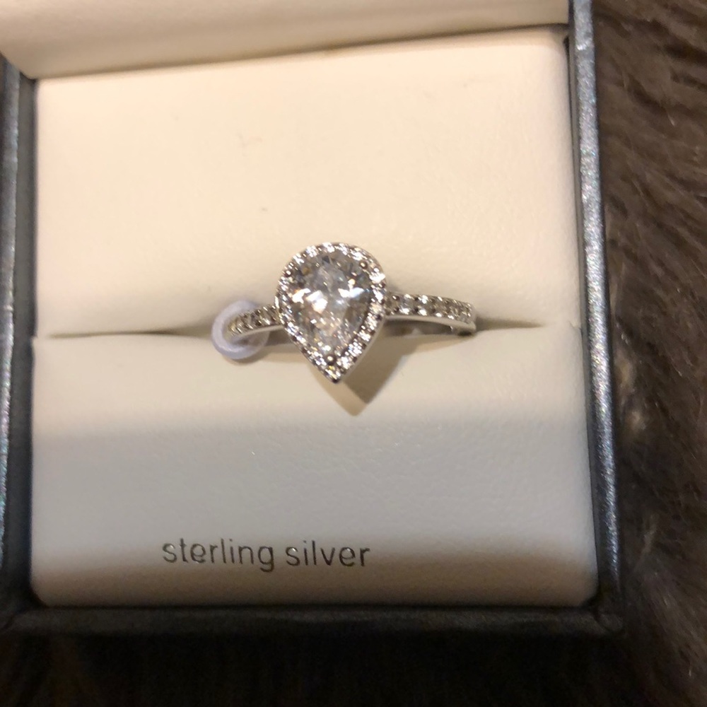 Sterling silver ring 7